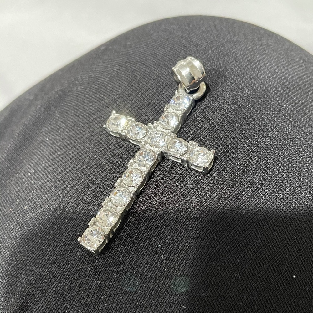 New stainless steel cross
